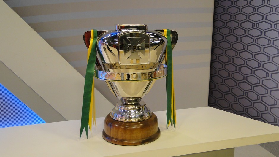 Noite de conhecer o segundo finalista da Copa Libertadores da América -  Esporte - 4oito