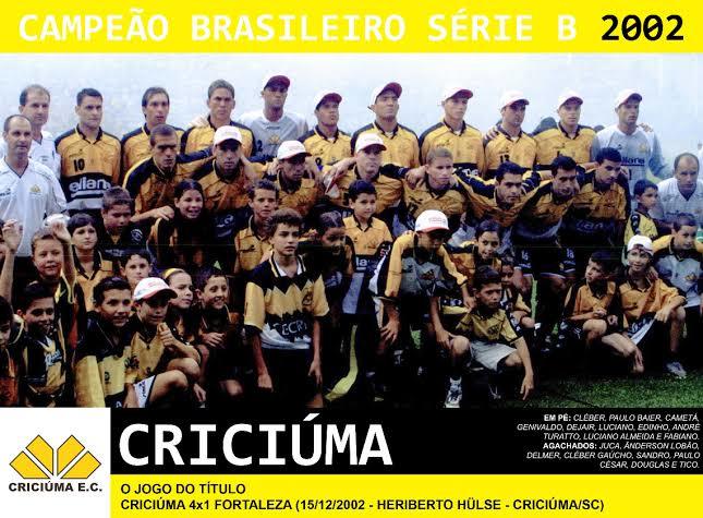 Livro de Nassif conta todos os jogos do Brasil em Eliminatórias e Copas - Esporte - 4oito