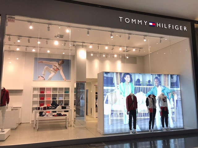 Tommy Hilfiger e Calvin Klein abrem loja conjunta no Nações Shopping -  Economia - 4oito