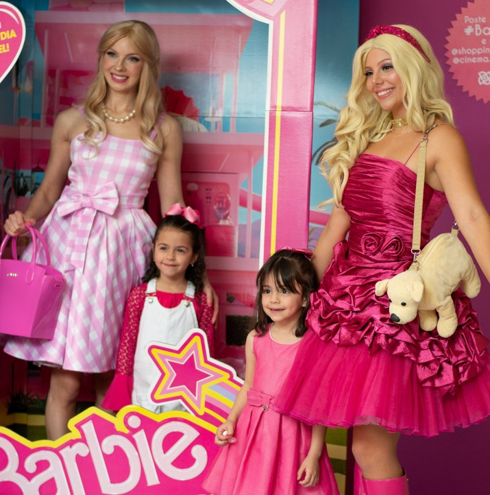 Barbie entra em quarentena e sequência de fotos prova que até ela é gente  como a gente – Pais&Filhos