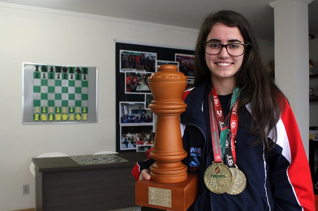 Ajude esses dois enxadristas a irem ao Campeonato Brasileiro de