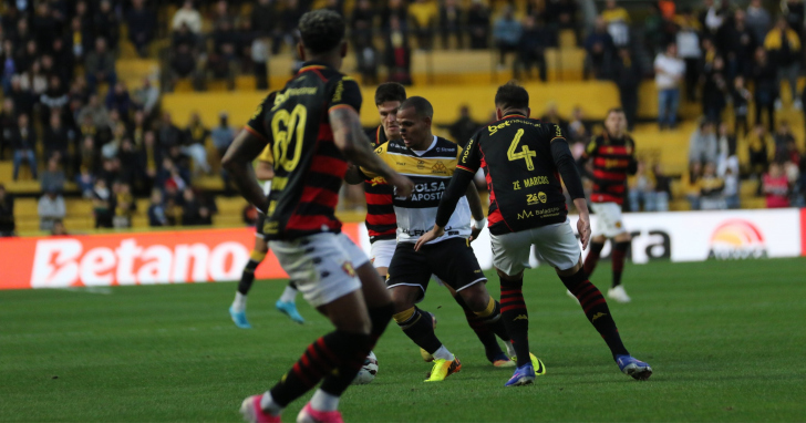 Criciúma venceu o duelo do primeiro turno no Majestoso | Foto: Celso da Luz/Criciúma