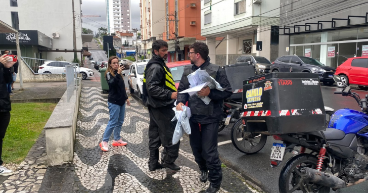 Portal 4oito acompanha os principais acontecimentos do dia, com atualizações sobre a votação e a apuração dos resultados | Foto: Enio Biz/4oito/Som Maior