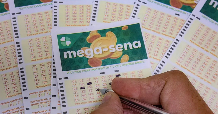 Iniciando a Mega Semana, o sorteio desta segunda-feira está acumulado em R$ 300 milhões / Marcelo Camargo/Agência Brasil
