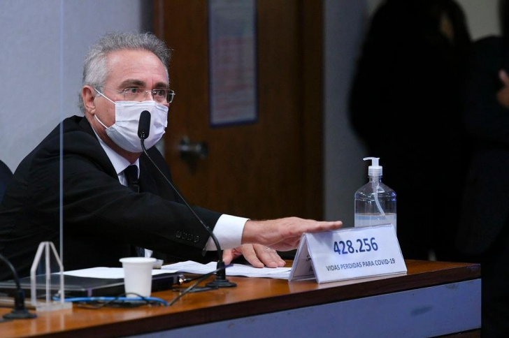 Renan Calheiros durante comissão da CPI da Covid-19 (Foto: Edilson Rodrigues / Agência Senado)