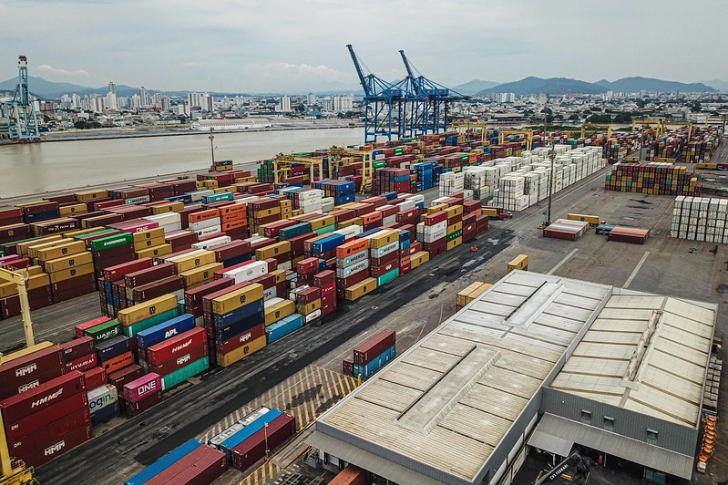 Porto de Navegantes é um dos que mais movimenta cargas em todo o país. Foto: Eduardo Valente/Secom