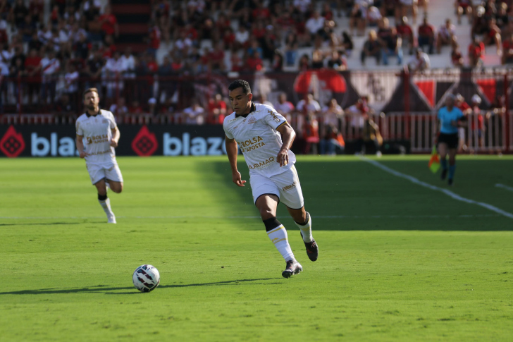 Partida será disputada no Estádio Antônio Accioly, em Goiânia, pela 28ª rodada | Fotos: Celso da Luz/ Assessoria de imprensa C.E.C.