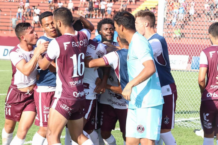 Em Jaraguá do Sul, Juventus bateu o Tigre por 3 a 2 (Foto: Arthur Netto / Juventus)