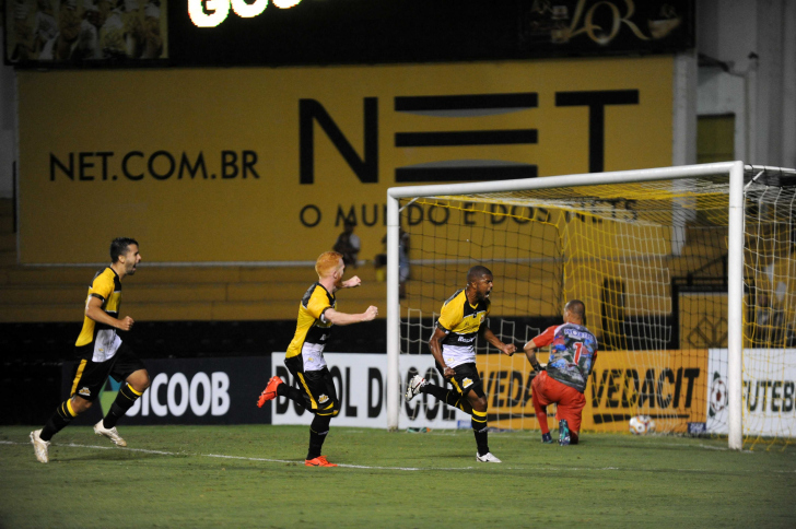 Na estreia, Tigre bateu o Concórdia por 2 a 1 (Foto: Caio Marcelo / Criciúma EC)