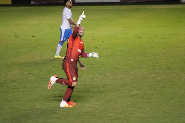 Agenor comemora o gol contra o São Bento. Foto: Celso da Luz/Criciúma E.C.