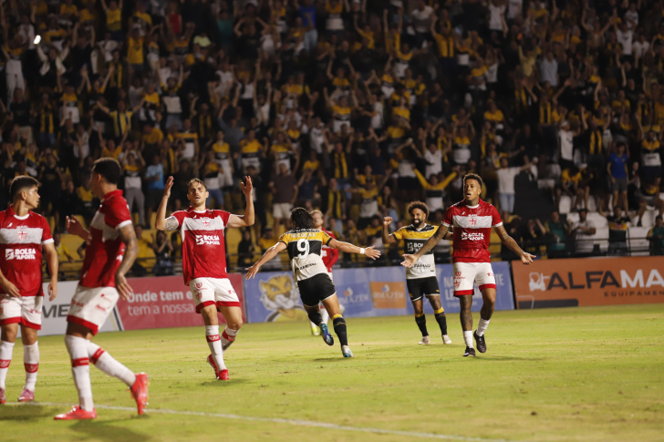 Tigre segue no G2, com 44 pontos | Foto: Celso da Luz/Criciúma