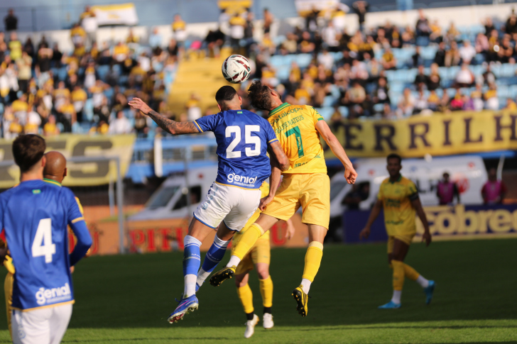 Criciúma venceu o duelo do primeiro turno fora de casa | Foto: Celso da Luz/Criciúma