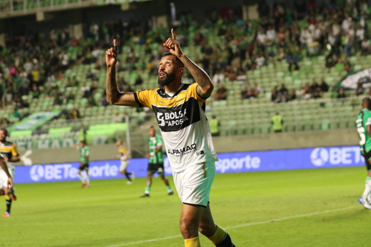 César Martins marcou o único gol da partida até o momento | Foto: Celso da Luz/Criciúma