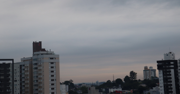 Domingo pode ter queda significante de temperatura - Foto: Davi Brabos/4oito