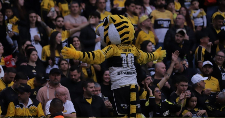 Criciúma x Chapecoense acontece no Estádio Heriberto Hülse, em Criciúma, neste domingo (01) | Foto: Celso da Luz/Criciúma