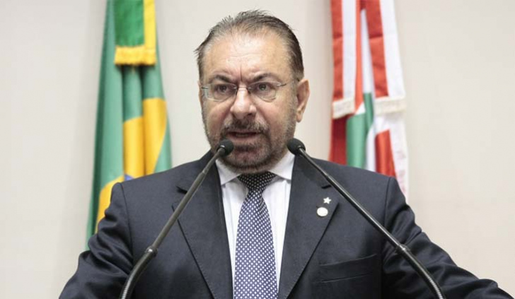 Volnei Morastoni, prefeito de Itajaí e presidente da Fecam.
