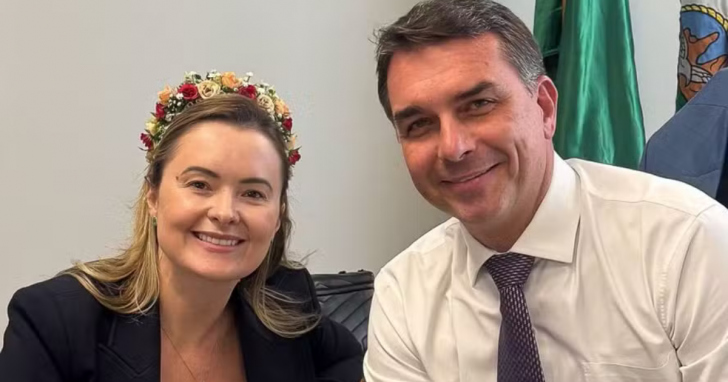 Julia Zanatta afirma estar disponível para se candidatar a vice presidencia | Foto: Reprodução Redes Sociais/Divulgação/4oito