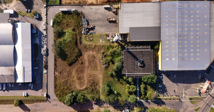 Com mais de 10,7 mil m² e localização estratégica entre Içara e Criciúma, o imóvel vai a leilão com lance mínimo de R$ 9,4 milhões I Foto: Divulgação/4oito