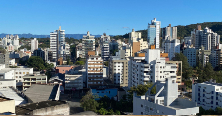 Sábado será de sol, tempo firme e temperaturas agradáveis durante a tarde I Foto: Arquivo/4oito