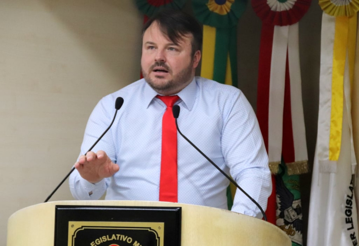 Vereador Aldinei Potelecki, líder do governo na Câmara / Divulgação
