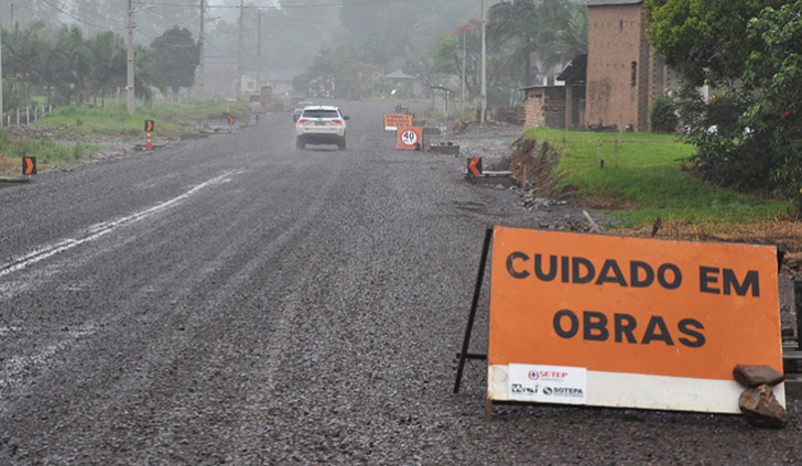 BR-285 em obras entre Timbé do Sul e o limite com o Rio Grande do Sul / Foto: Denis Luciano / 4oito / Arquivo