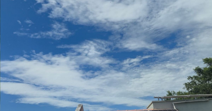 Calor aliado à umidade favorece a formação de temporais isolados com chuva intensa, raios e rajadas de vento - Foto: Davi Brabos/4oito