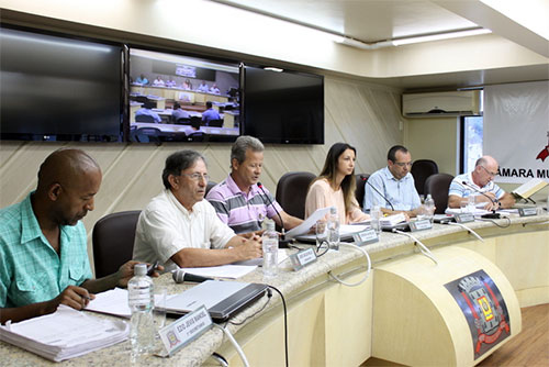 Vereadores da CPI das Bolsas em 2013, na Câmara de Criciúma / Divulgação