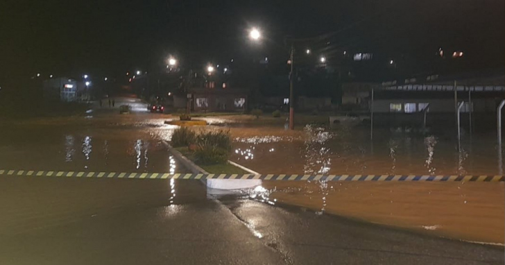Sobe para seis o numero de municípios de Santa Catarina afetados pela chuva aponta defesa civil | Foto: Defesa Civil/Divulgacão/4oito 