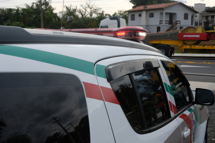 Ocorrência terminou com a morte de um homem de 27 anos no bairro Coloninha, em Araranguá | Foto: José Demathé/4oito
