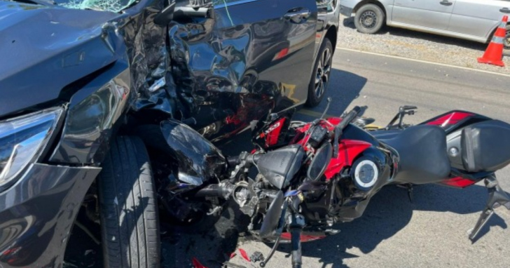 Acidente entre moto e carro deixa morto em Imaruí | Foto: CBM SC
