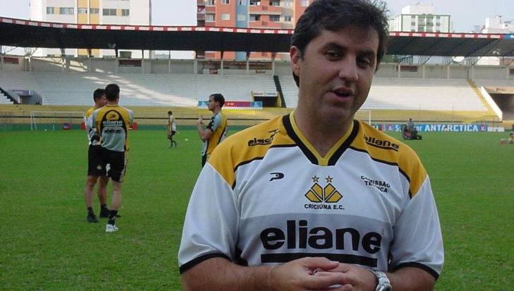 Gilson Kleina no Criciúma em 2003 / Foto: Gazeta Esportiva / Arquivo