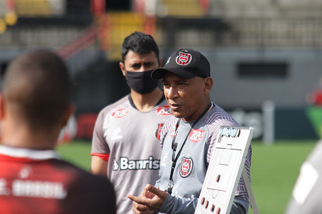 Hemerson Maria no Brasil de Pelotas, seu último clube antes de ser anunciado pelo Carvoeiro. Fotos: Divulgação