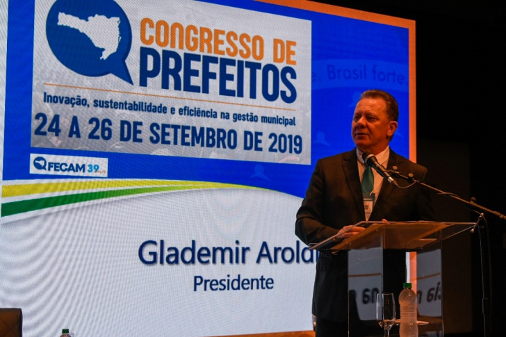 Joares Ponticelli, presidente da FECAM / Divulgação