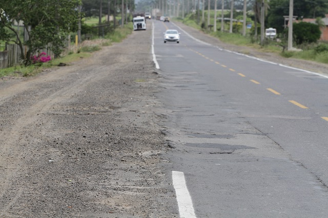 Rodovia Jorge Lacerda / Arquivo / 4oito