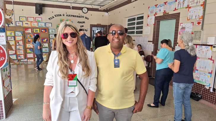 Débora Zanini percorreu locais de votação e atuou em situações pontuais (Foto: Décio Batista/ Especial/4oito)