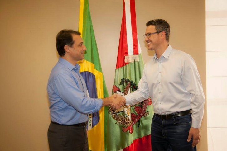 Lucas Esmeraldino e Carlos Moisés (Foto: Arquivo / Divulgação)