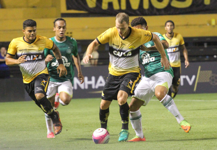 Adiantamento do campeonato deve prejudicar transmissão da primeira rodada na TV aberta/Foto:Arquivo/A Tribuna