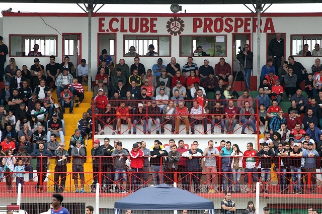 Estádio Mário Balsini, do Próspera, é opção para o Hercílio / Foto: Daniel Búrigo / A Tribuna / Arquivo