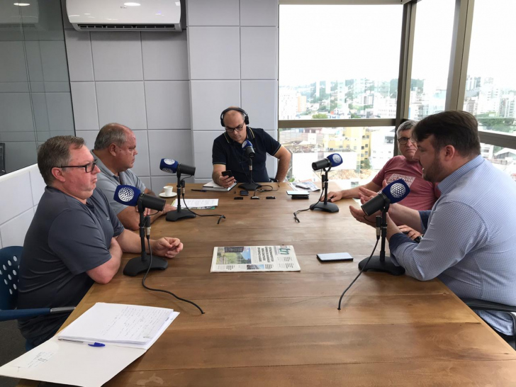 Em março, Arleu da Silveira e Zairo Casgrande participaram de debate no Programa Agora (Foto: Arquivo / 4oito)