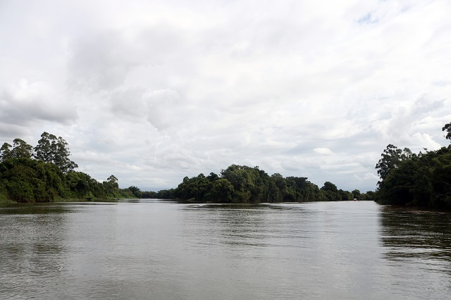 Encontro dos rios Araranguá e Itoupava, importante manancial regional / Fotos: Daniel Búrigo / A Tribuna