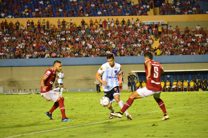 Vila Nova e Paysandu empataram em 0 a 0 / Foto: Alvaro Cardoso / Divulgação