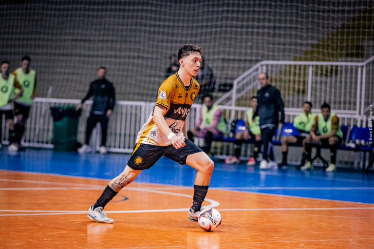 Criciúma empatou em 3 a 3 com a Pinhalense e decidirá a vaga na semifinal em casa | Fotos: Bruno Dajori | Fotop | ACF
