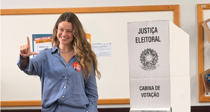 Giovana destacou a mobilização realizada durante a campanha, com caravanas por diferentes regiões de Santa Catarina | Foto: Daniela Savi/Unesc/4oito