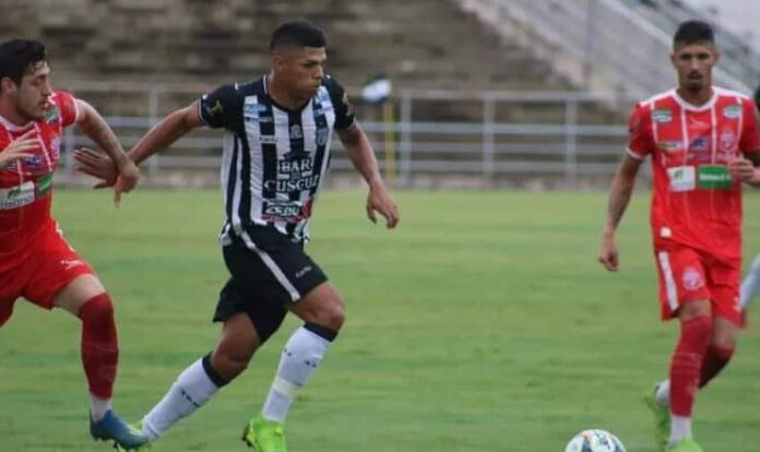 Treze e Imperatriz em confronto em 2019 (Foto: Ramon Smith/Treze FC)