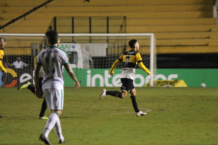 Eduardo tem dois gols na temporada (Foto: Celso da Luz / Criciúma EC)