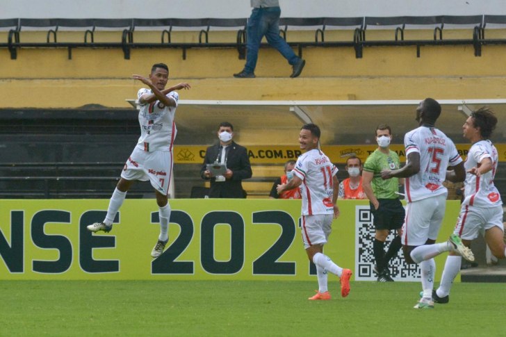 Será o primeiro jogo do Time da Raça como mandante no Heriberto Hülse (Foto: Lucas Colombo / EC Próspera)