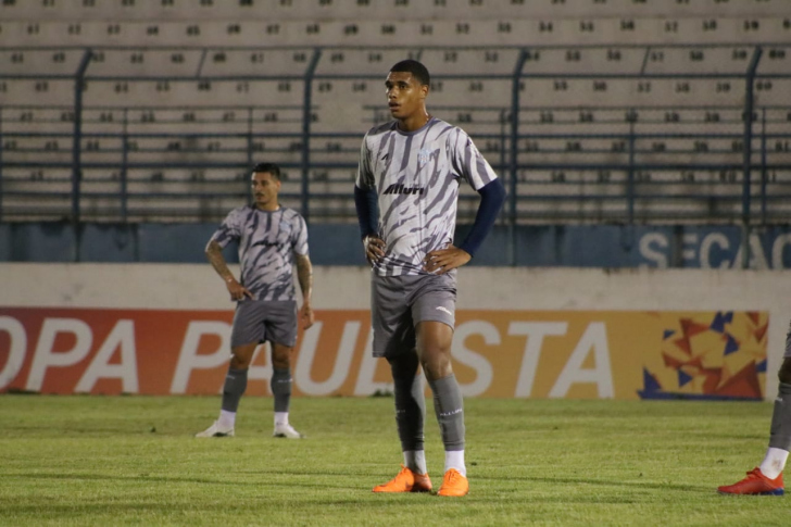 Gustavo Nescau é o artilheiro e destaque da equipe (Foto: Lucas Daquino / Marília AC)