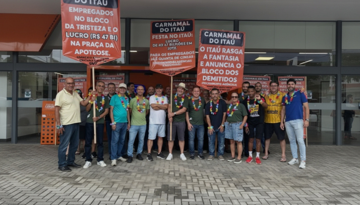 Trabalhadores participaram do protesto nesta sexta-feira (13) | Foto: Reprodução/Redes sociais