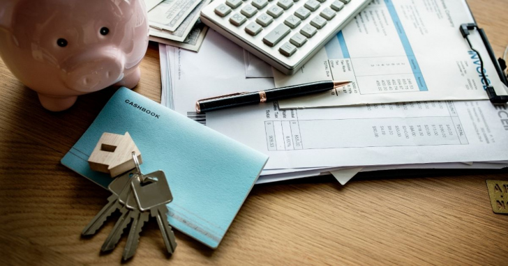 Contrato é decisivo para evitar cobranças indevidas | Foto: Canva/4oito