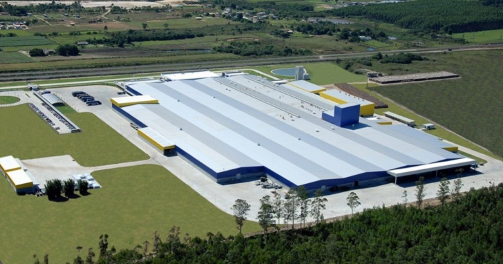 Vista aérea do complexo industrial onde a Baly instalará sua nova fábrica em Araranguá | Foto: Castanhel Engenharia/Divulgação/4oito